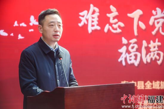 3、霍立昀致辭。李南軒 攝