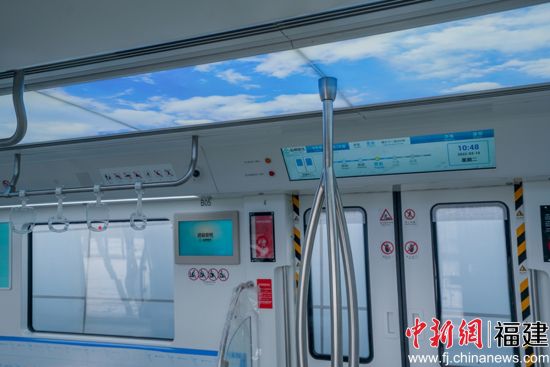 圖為福州地鐵6號(hào)線列車車廂。謝丹婷攝