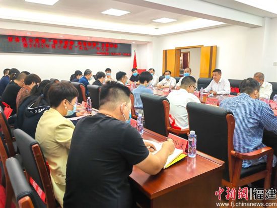 會議現(xiàn)場。